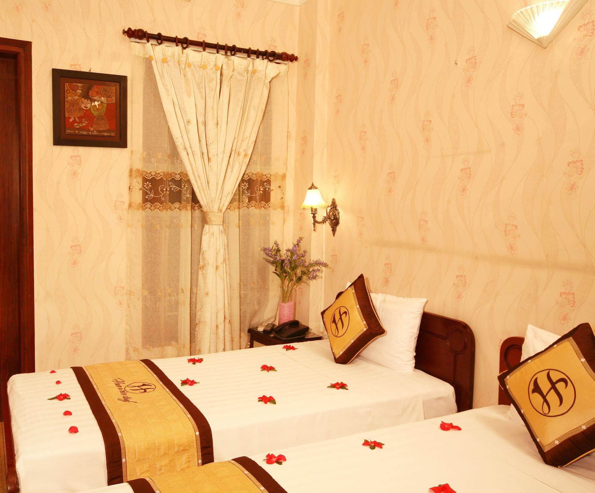 Royal Holiday Hanoi Hotel Экстерьер фото
